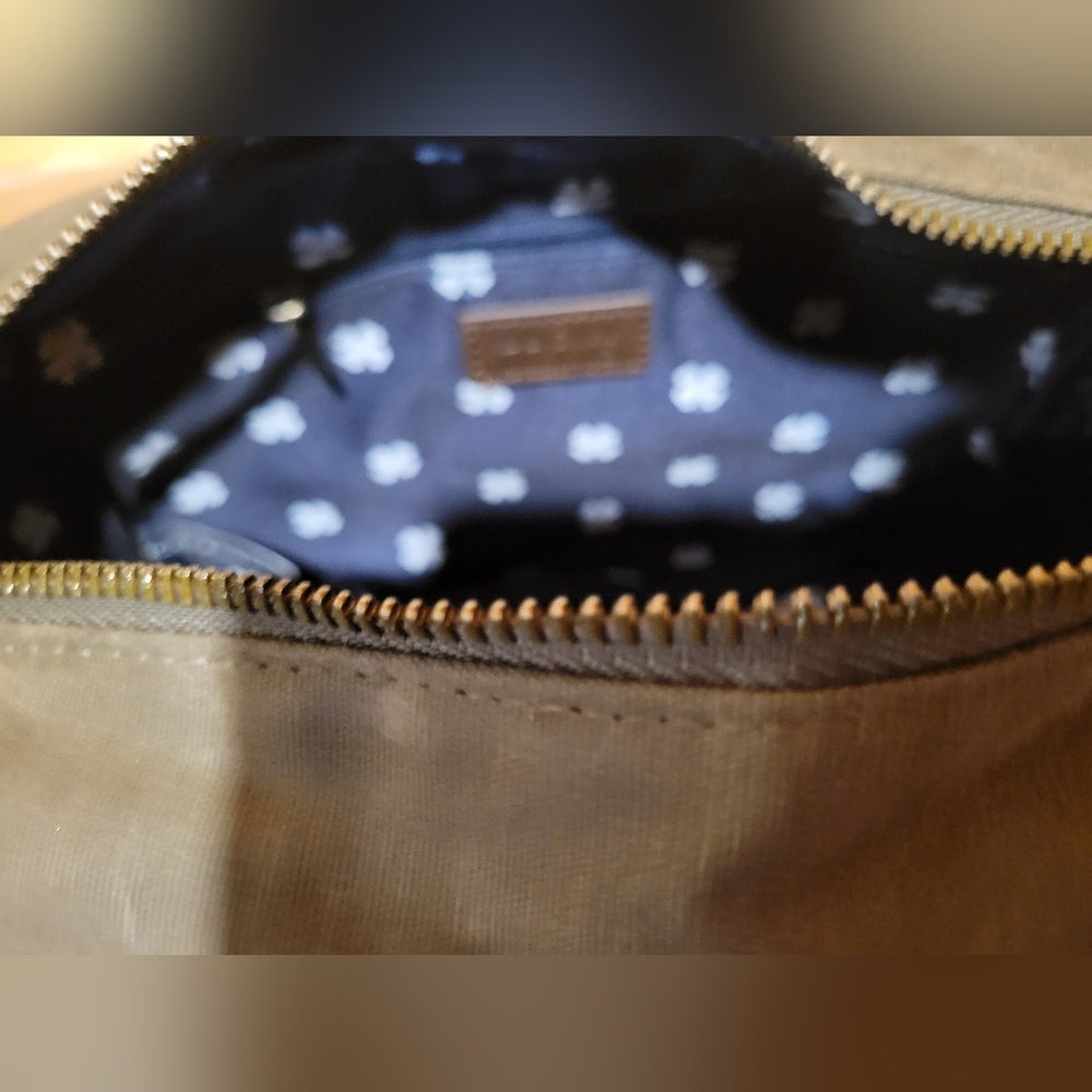 Lucky Brand Olive Men's Toiletry Bag NWT with Travel Samples - Picture 2 of 7
